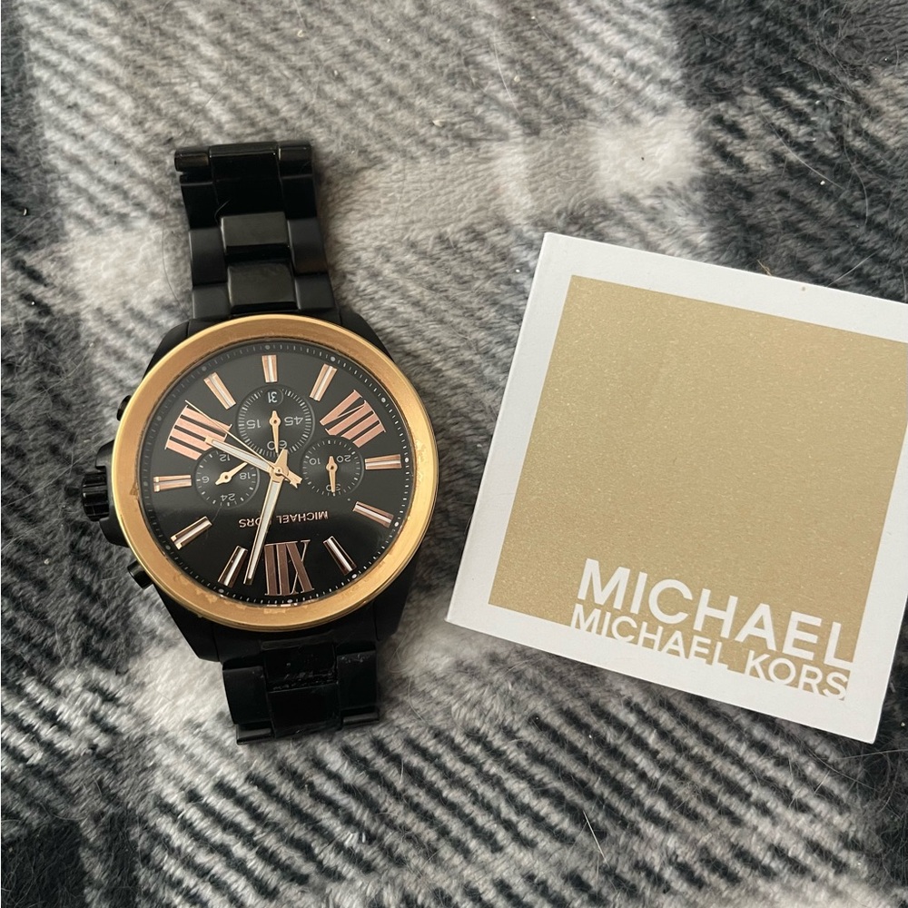 💎🎁 MICHAEL KORS Black and Gold Chronograph Watch Unisex
